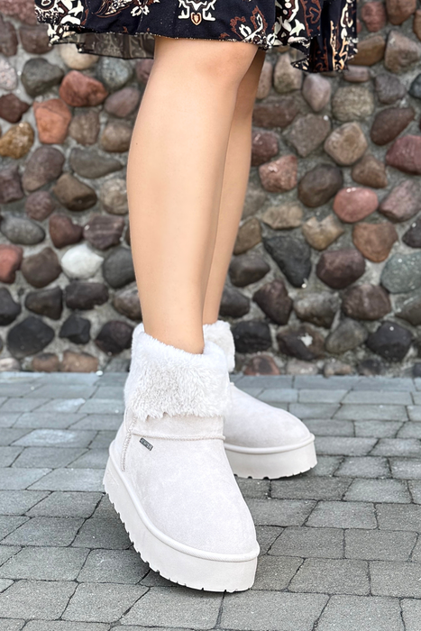 Beżowe śniegowce z kożuszkiem na platformie Big Star