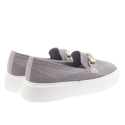 Сірі жіночі туфлі на платформі з декором