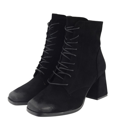 Botki zamszowe sznurowane czarne na klocku Potocki