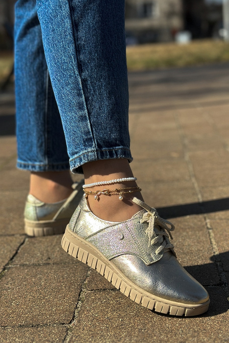 Półbuty sportowe skórzane złote sznurowane płaskie