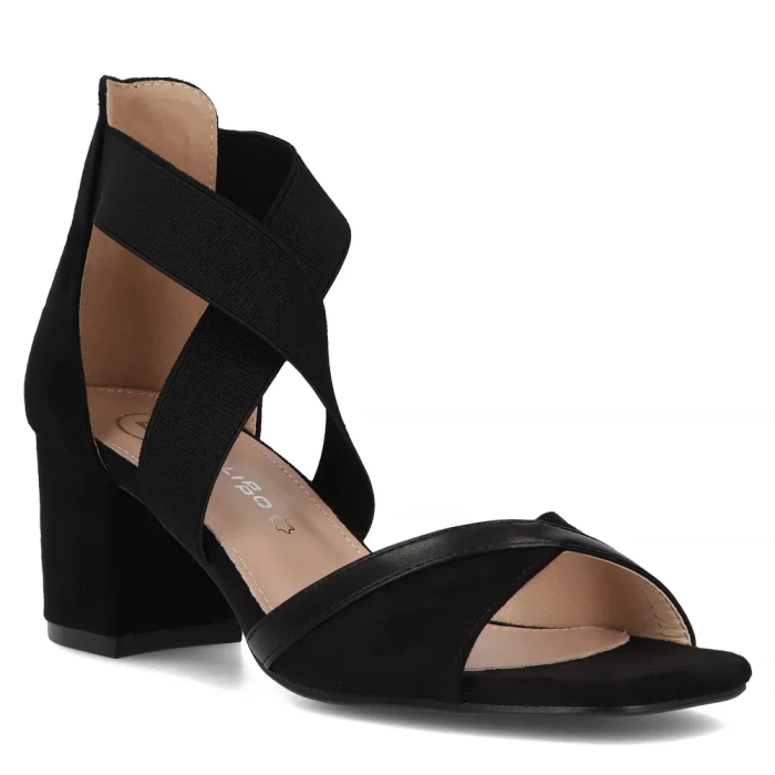 Sandały zamszowe czarne na gumce i klocku