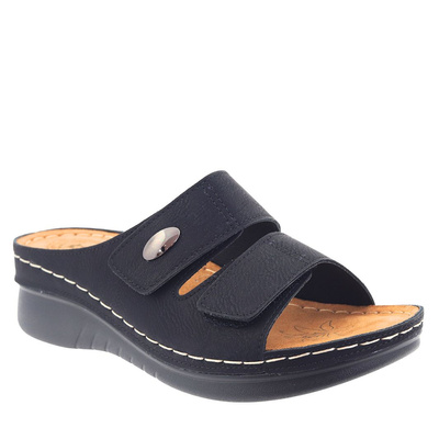 Klapki czarne regulowane rzepami Evento