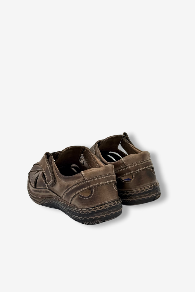 Шкіряні туфлі на липучці кабіру кольору Mariusz