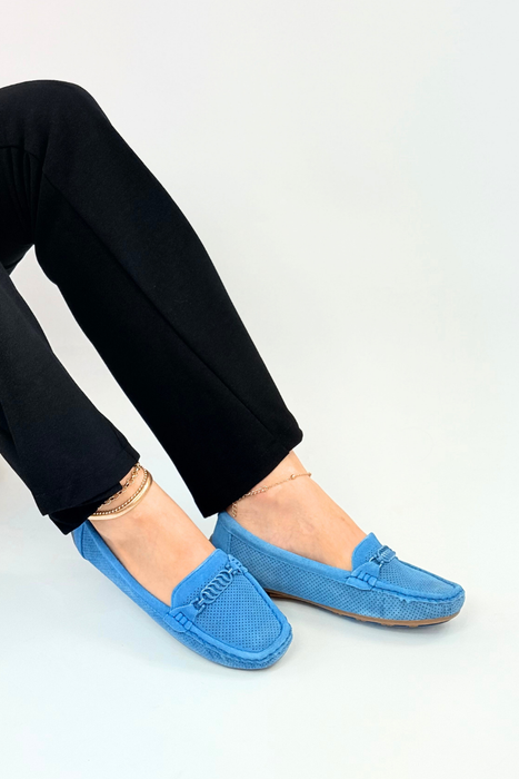 Жіночі замшеві мокасини синього кольору