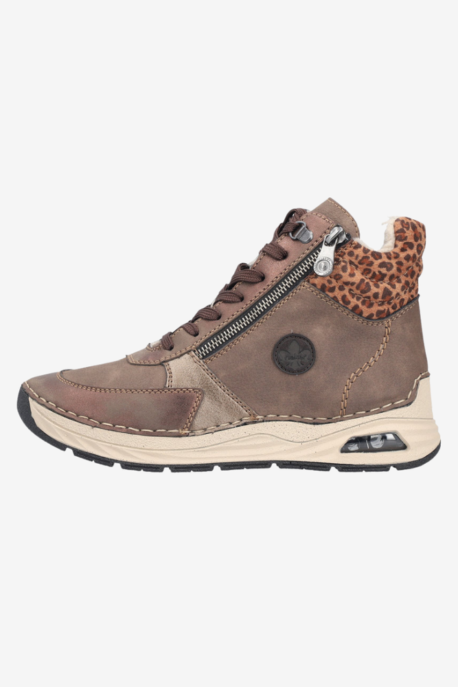 Trzewiki damskie ocieplane z motywem zwierzęcym na platformie brązowe