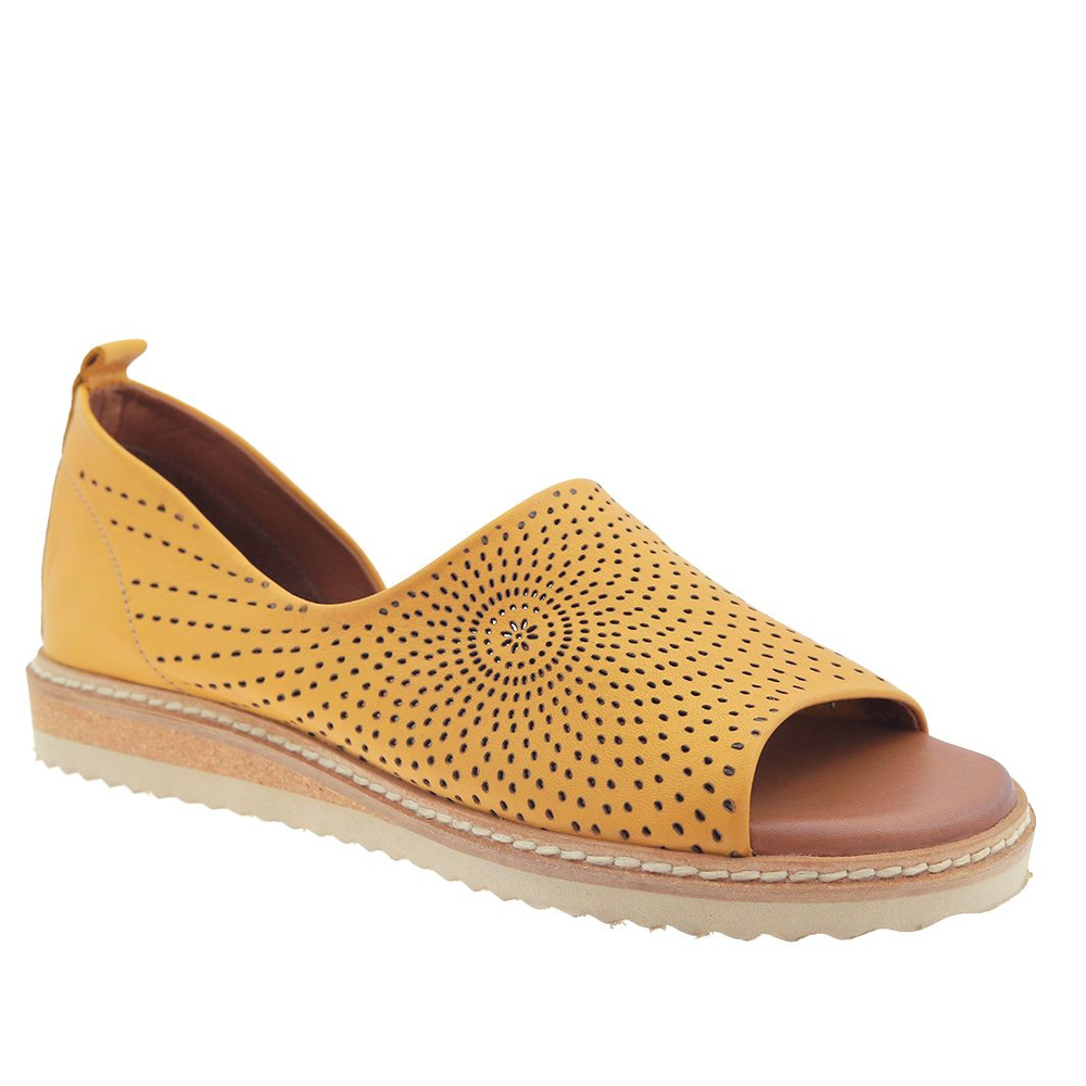 Żółte sandały skórzane ażurowe płaskie 