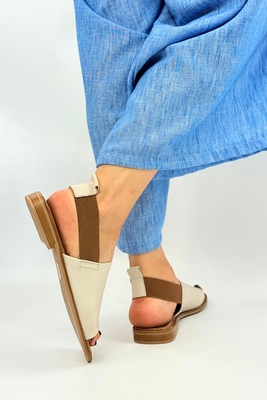 Popielate sandały skórzane płaskie z elastycznym paskiem Artiker