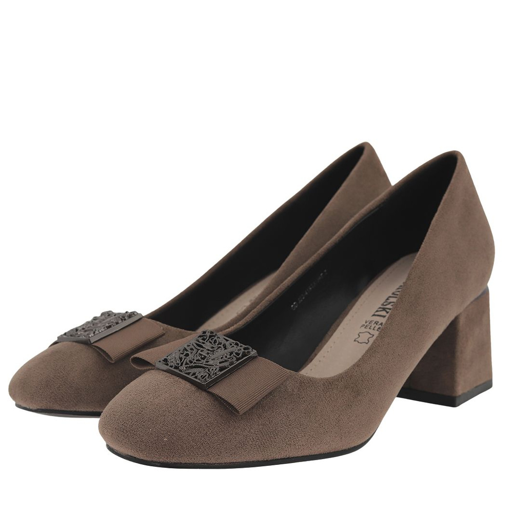 Замшеві туфлі на темно-коричневій платформі від T. Sokolski