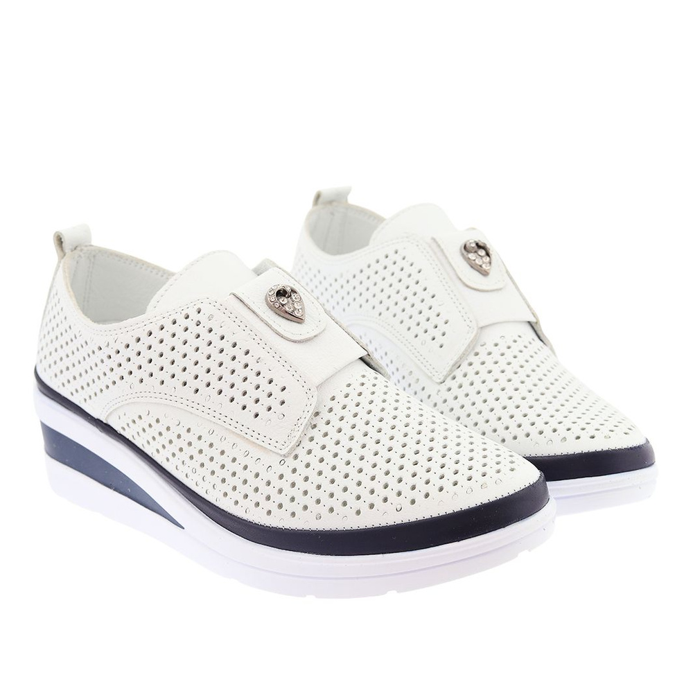 Półbuty skórzane biało granatowe wsuwane perforowane
