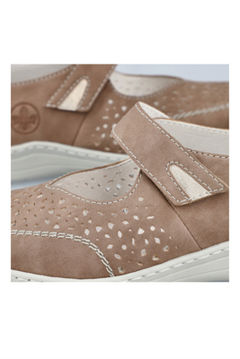 Жіночі бежеві ажурні туфлі на липучці, виготовлені з еко шкіри