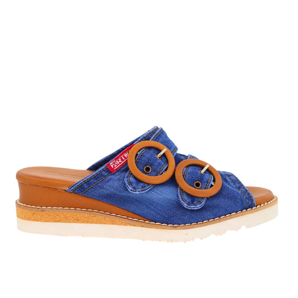 Джинсові штани Artiker з бежевою пряжкою на танкетці