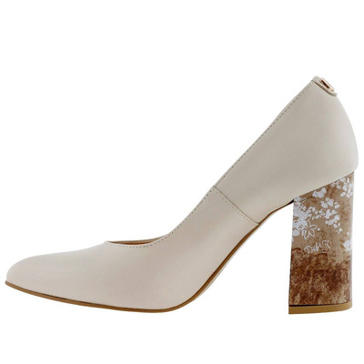 Skórzane czółenka damskie na obcasie Arka