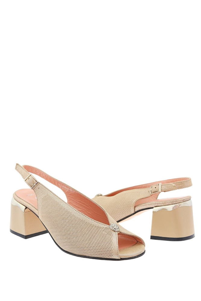 Złote skórzane sandały perforowane na obcasie