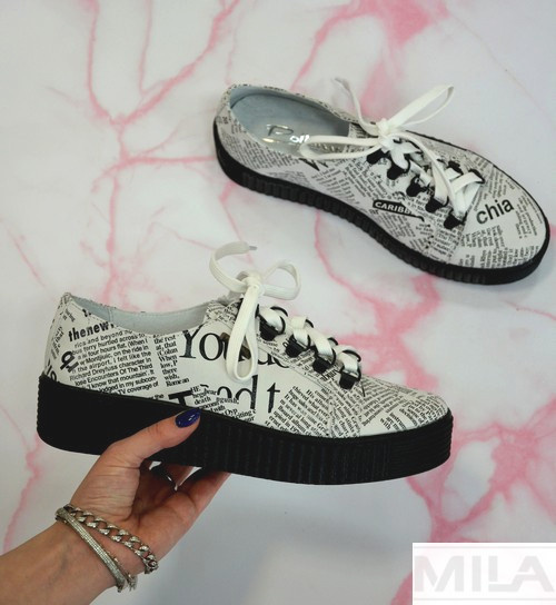 Półbuty POLLONUS 5-1295-001 białe ze wzorem