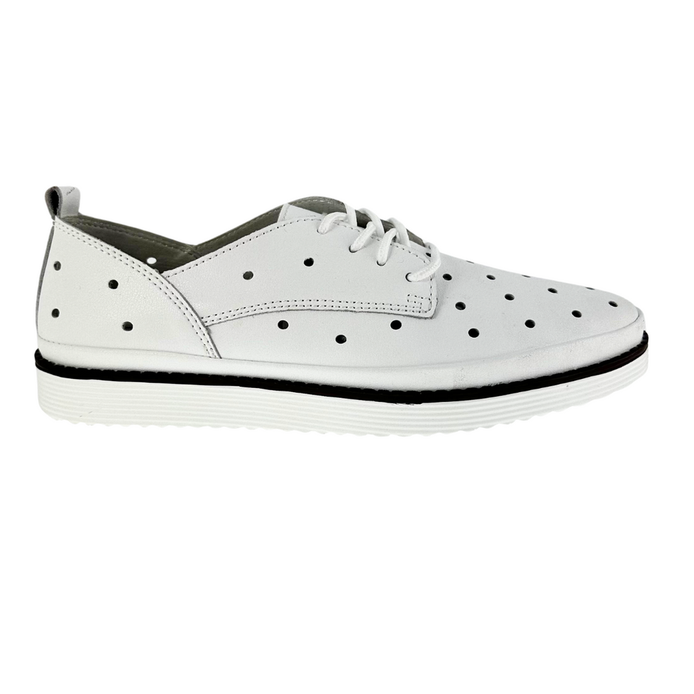 Białe ażurowe skórzane półbuty S. Barski