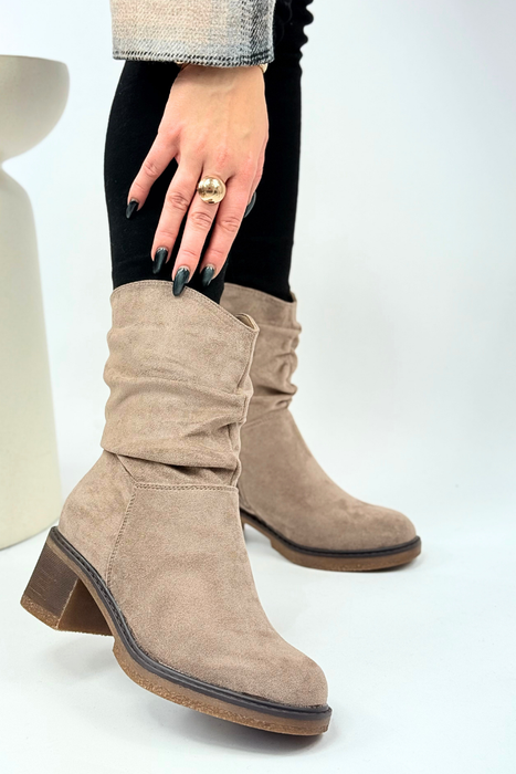 Черевики Potocki чорні на декоративному каблуці