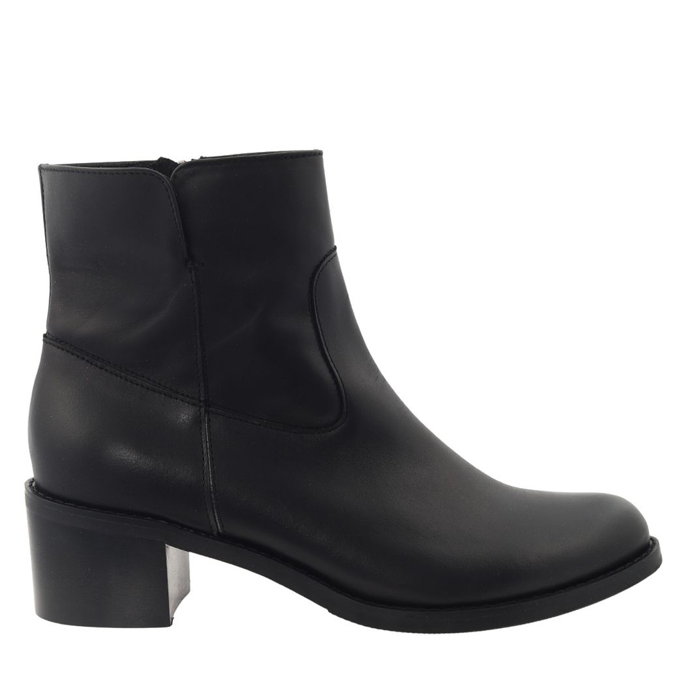 Чорні шкіряні ботильйони з колодкою Pesco