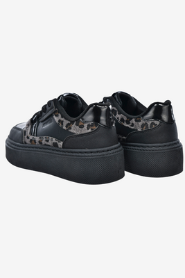 Czarne sneakersy na grubej platformie z ekoskóry z motywem panterki Big Star