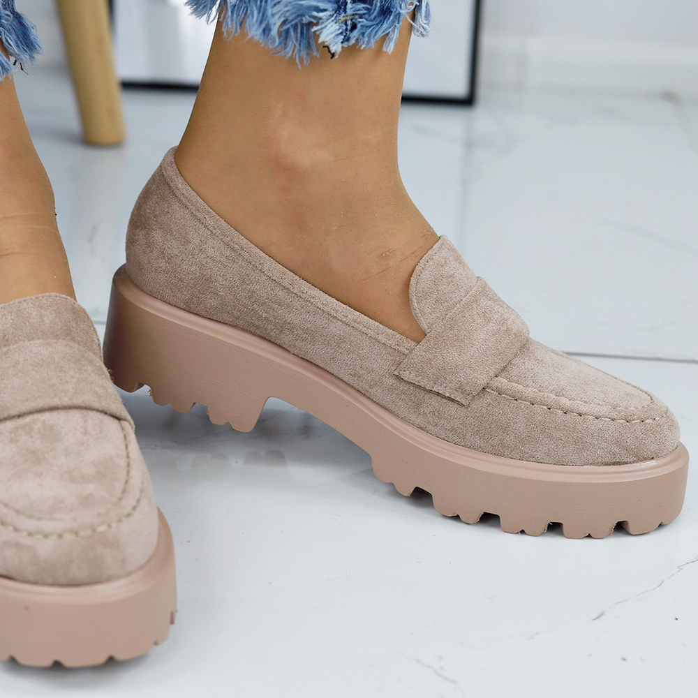 Модні бежеві мокасини з екошкіри Vinceza suede