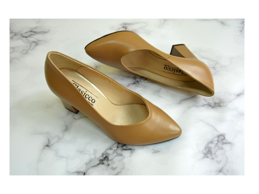 Коричневі зернові насоси CLASICCO by ESKA 1911