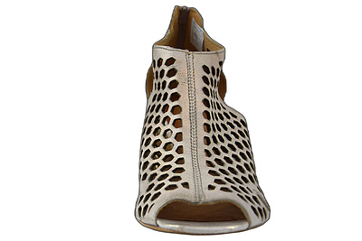 Босоніжки Maciejka 04593-25/-00-5 золото