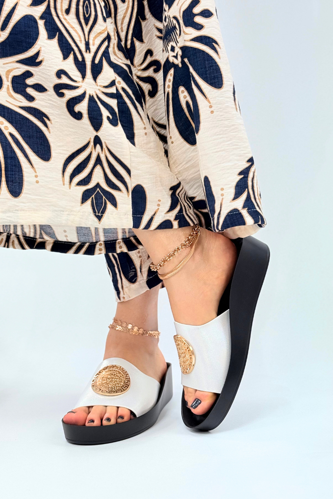 Золоті жіночі шльопанці Potocki