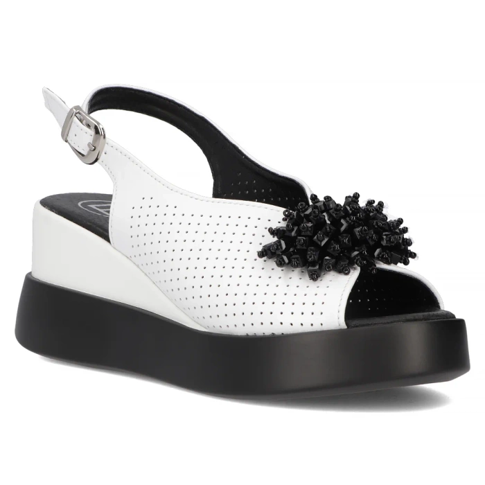 Sandały skórzane białe na grubej podeszwie z koturnem Filippo