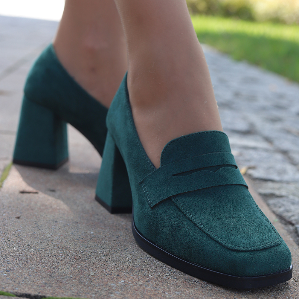Zielone półbuty zamszowe na klocku Potocki