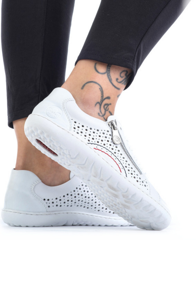 Półbuty sportowe skórzane ażurowe białe płaskie Rieker