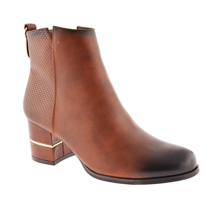 Ботильйони коричневого кольору, утеплені на блискавці