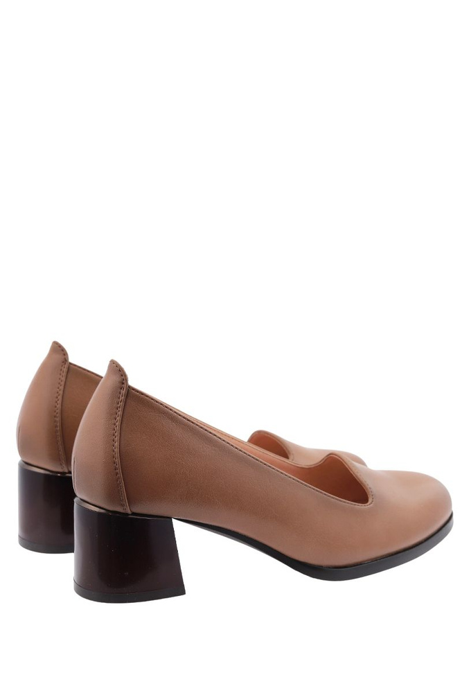 Beżowe czółenka ze skóry ekologicznej wsuwane na klocku