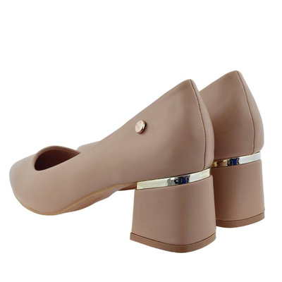 Beżowe czółenka z ekoskóry na obcasie Vinceza