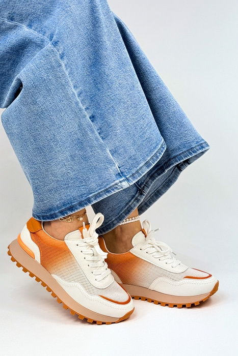 Modne biało pomarańczowe sneakersy skórzane przewiewne