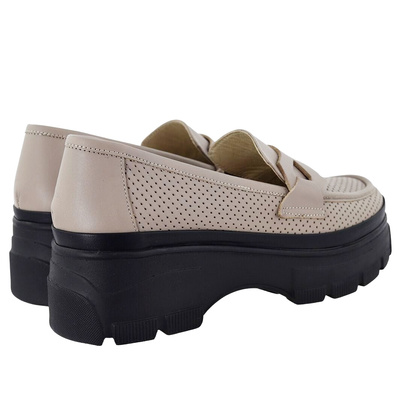 Жіночі туфлі кольору капучіно на потовщеній підошві Ravini