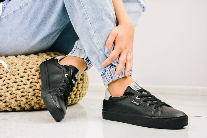 Кросівки Big Star EE274314, чорні