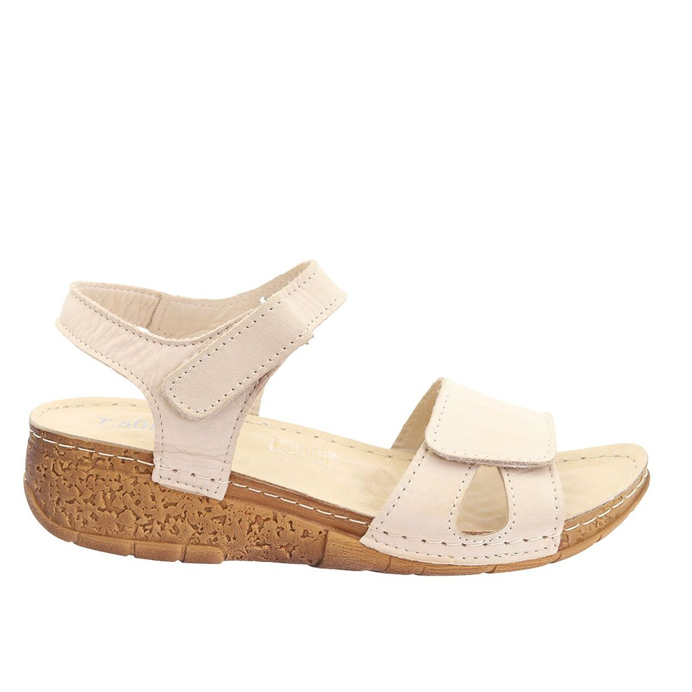 Skórzane sandały beżowe na rzep na T. Sokolski