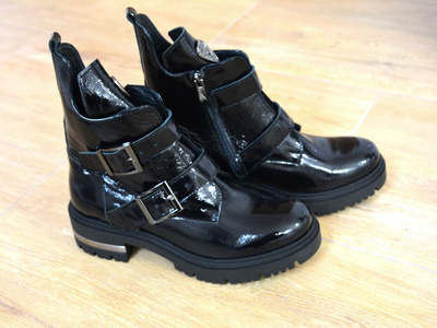 Trapery LEMAR 60310 czarne lakierowane