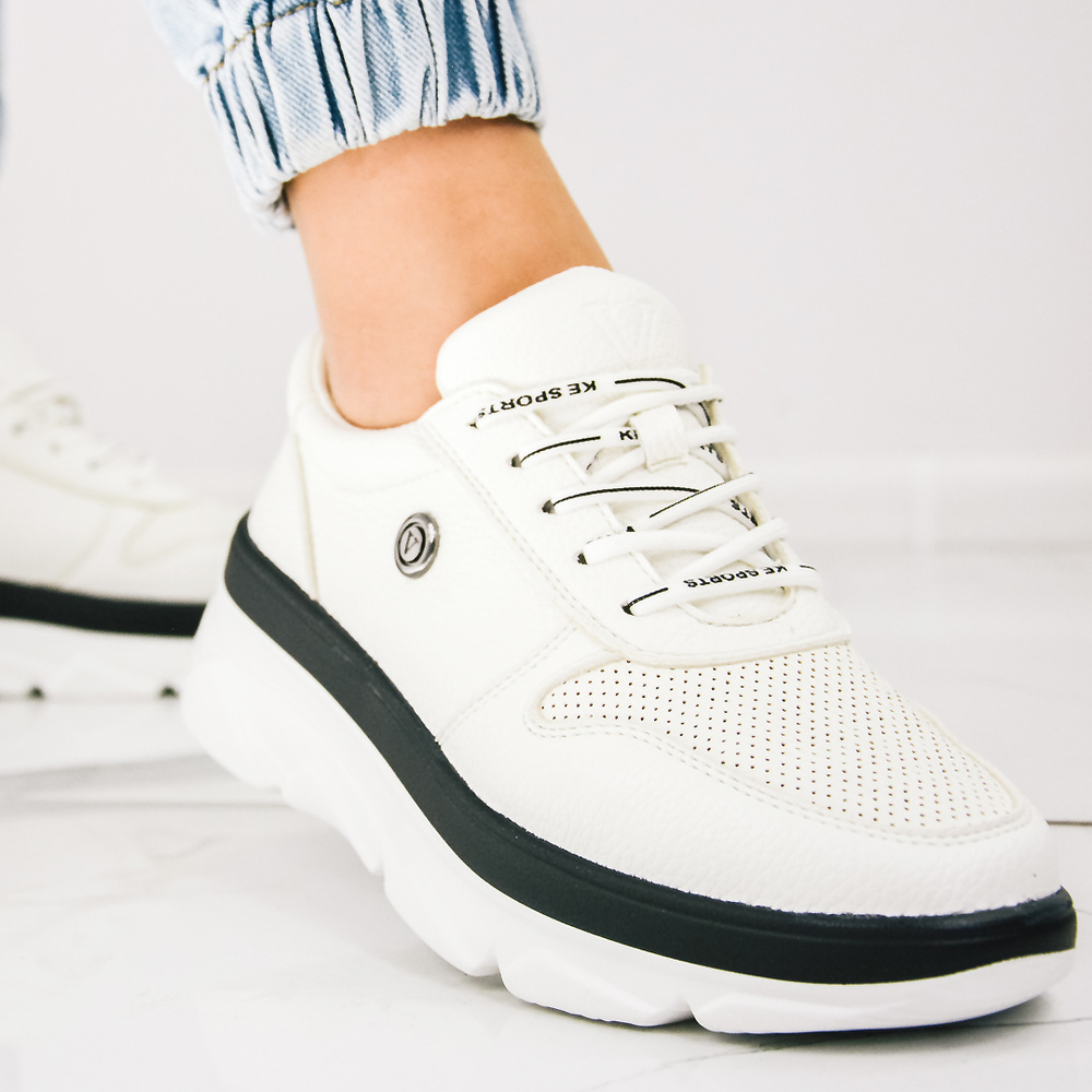Sneakersy Vinceza 23-10842 białe