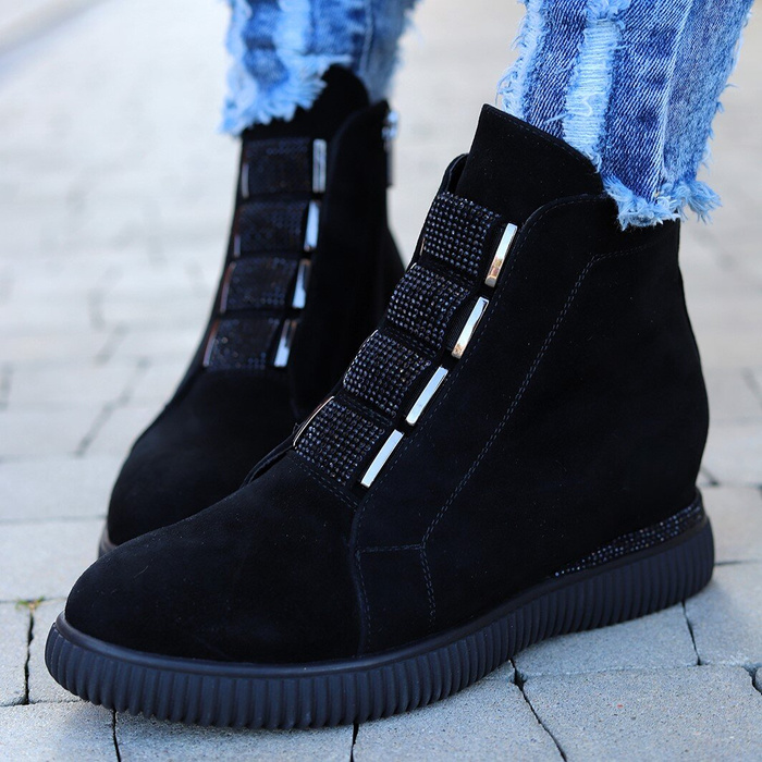 Botki skórzane zamszowe na ukrytym koturnie czarne Loretta Vitale