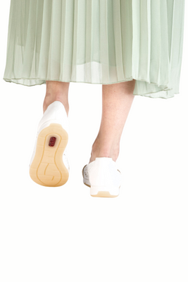 Baleriny ażurowe białe z ekoskóry na platformie Rieker