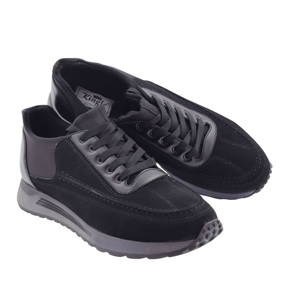 Чорні замшеві чоловічі спортивні туфлі на шнурівці