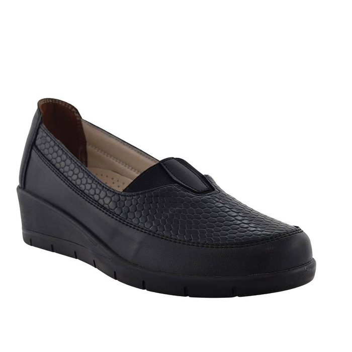 Жіночі чорні сліпони на танкетці від T.Sokolski