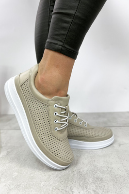 Skórzane półbuty na platformie beżowe