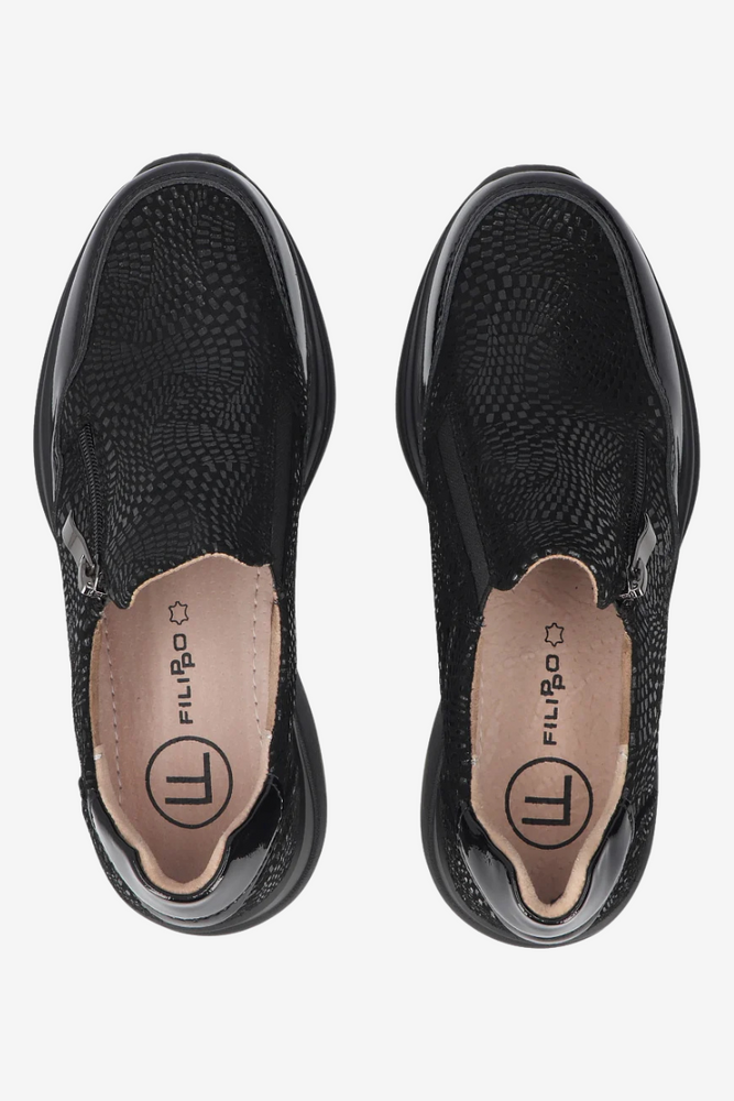 Чорні шкіряні замшеві туфлі з пряжкою, сліпони