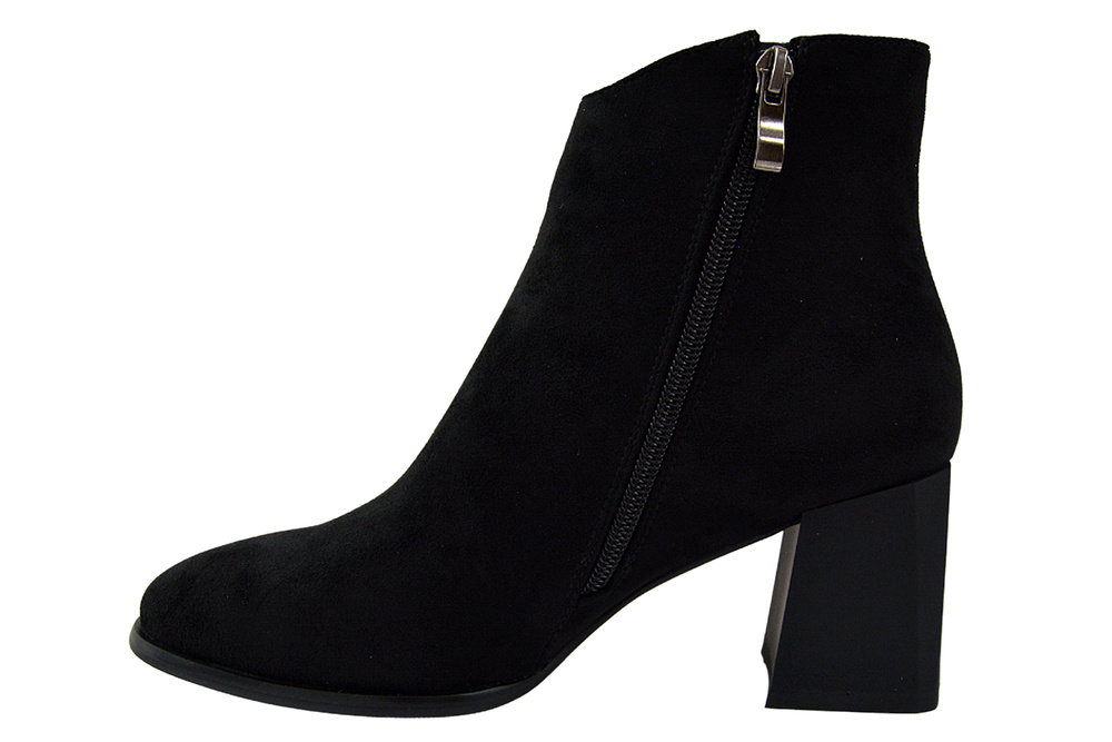 Botki D&A CR-L1012 czarne