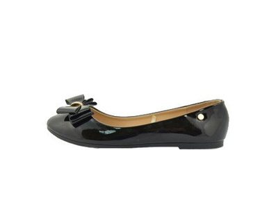 Lakierowane baleriny Vinceza z kokardką BOB19-18005