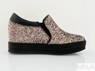 Барвисті кросівки GOGO 9166-2