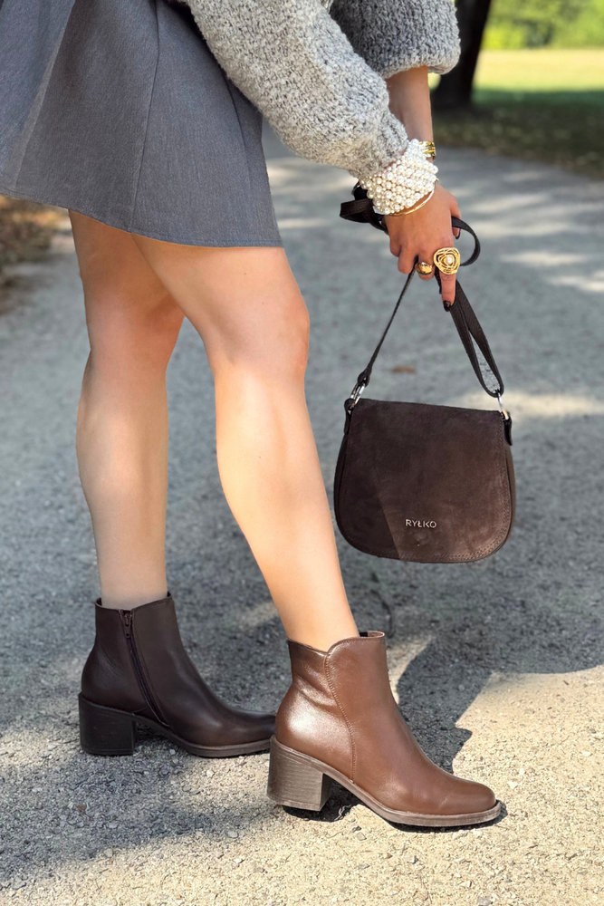 Botki damskie brązowe ze skóry za kostkę na zamek Ryłko