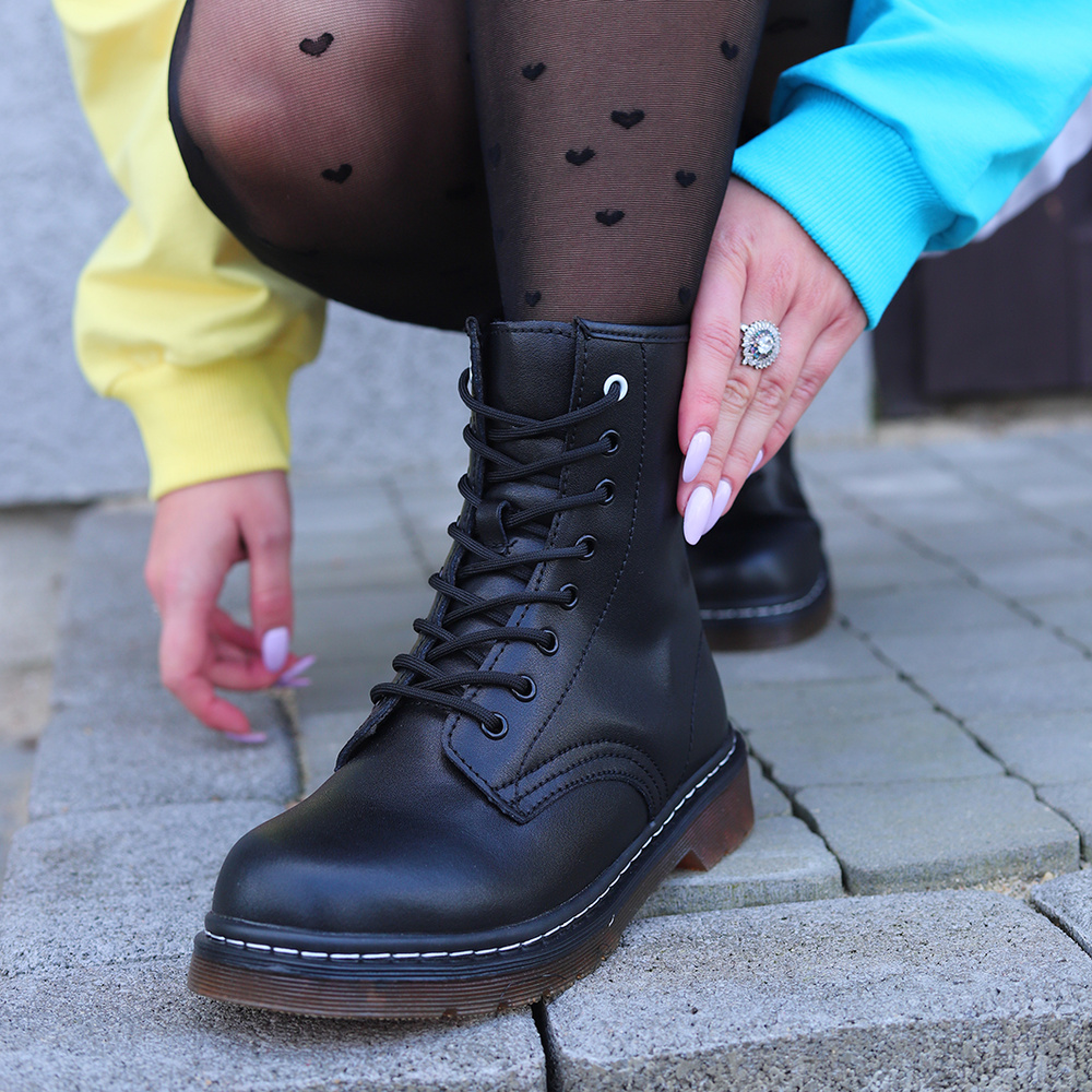 Чорні шкіряні черевики Filippo