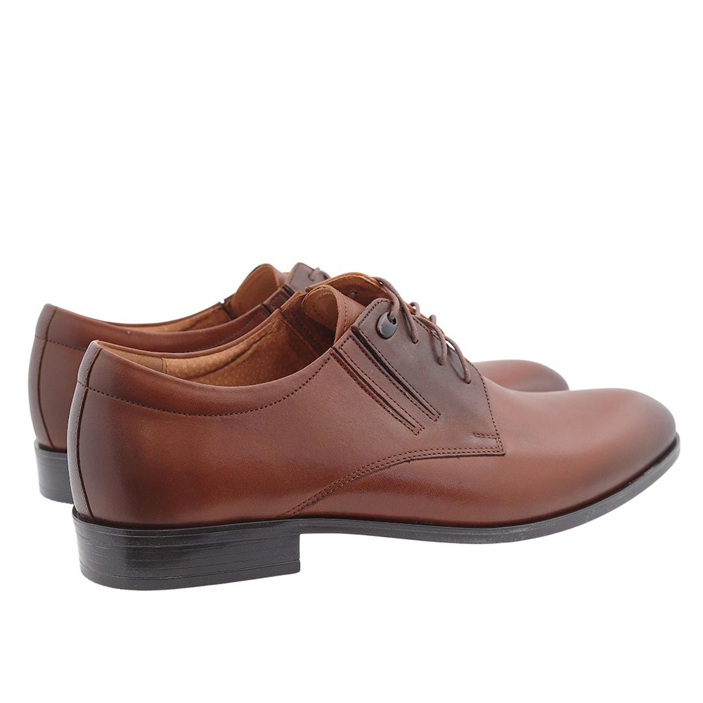 Чоловічі парадні шкіряні туфлі на шнурівці коричневого кольору